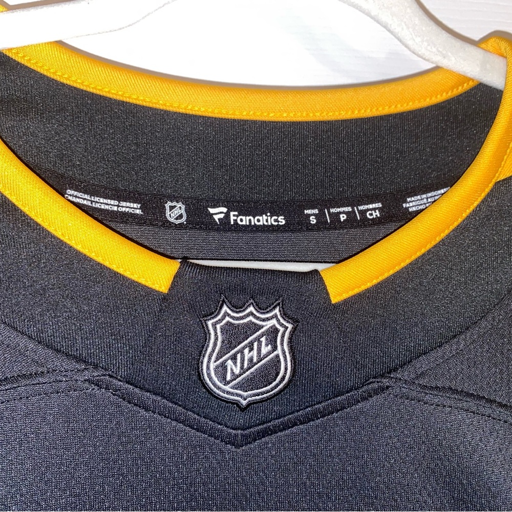 Fanatics Pittsburgh Penguins Sidney Crosby Jersey - Picture 2 of 6